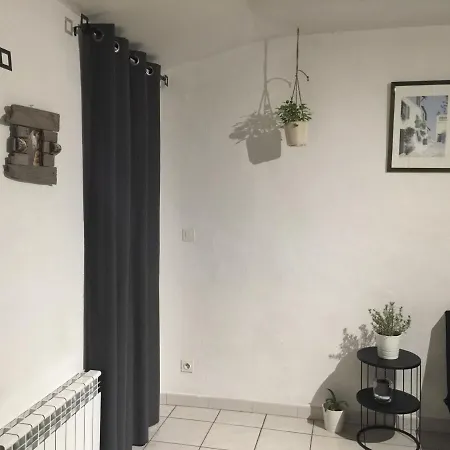 T2 Avec Terrasse, Clim , Box Fibre Appartement