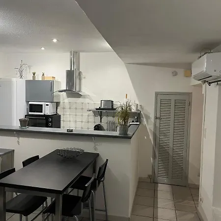 T2 Avec Terrasse, Clim , Box Fibre Appartement