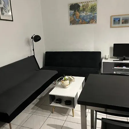 T2 Avec Terrasse, Clim , Box Fibre * Vedene